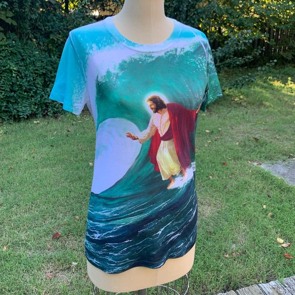 🏄‍♂️NWOT Surfing Jesus T-Shirt🏄‍♂️ - Picture 4 of 14